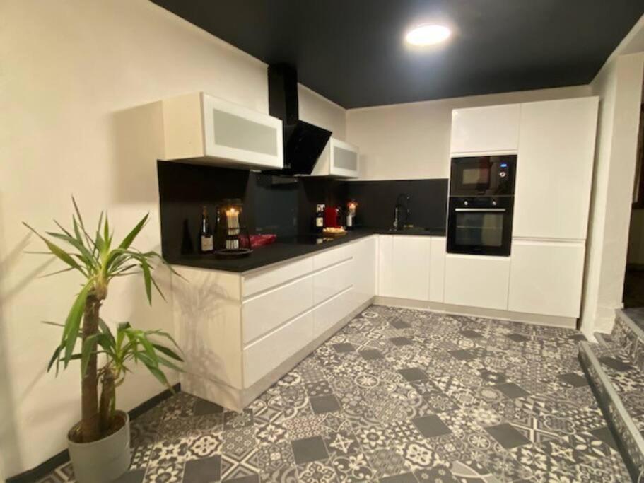 Appartement A Sommières Eksteriør billede
